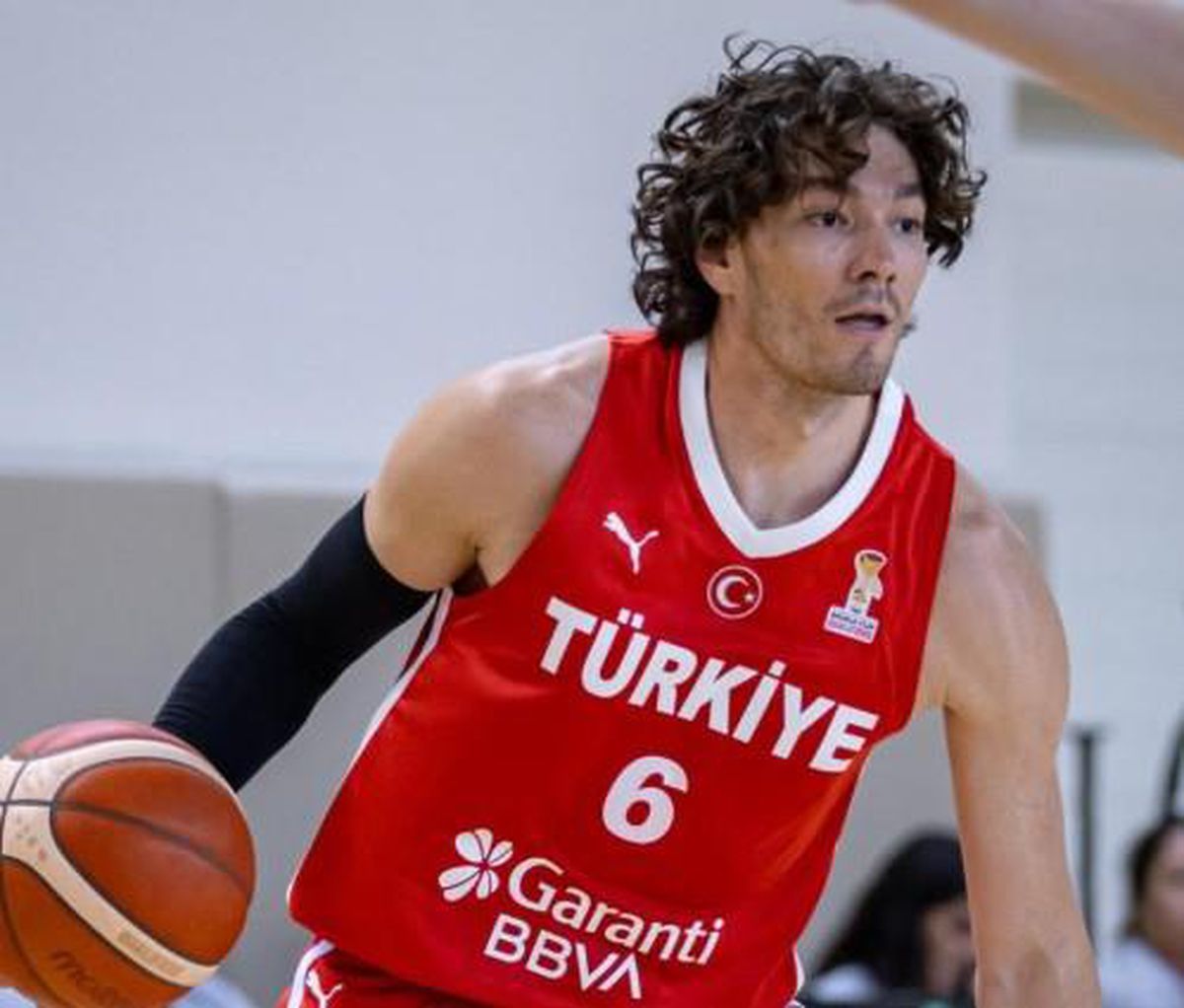 Cedi Osman evli mi, çocuğu var mı, Cedi Osman eşi Ebru Şahin kimdir?