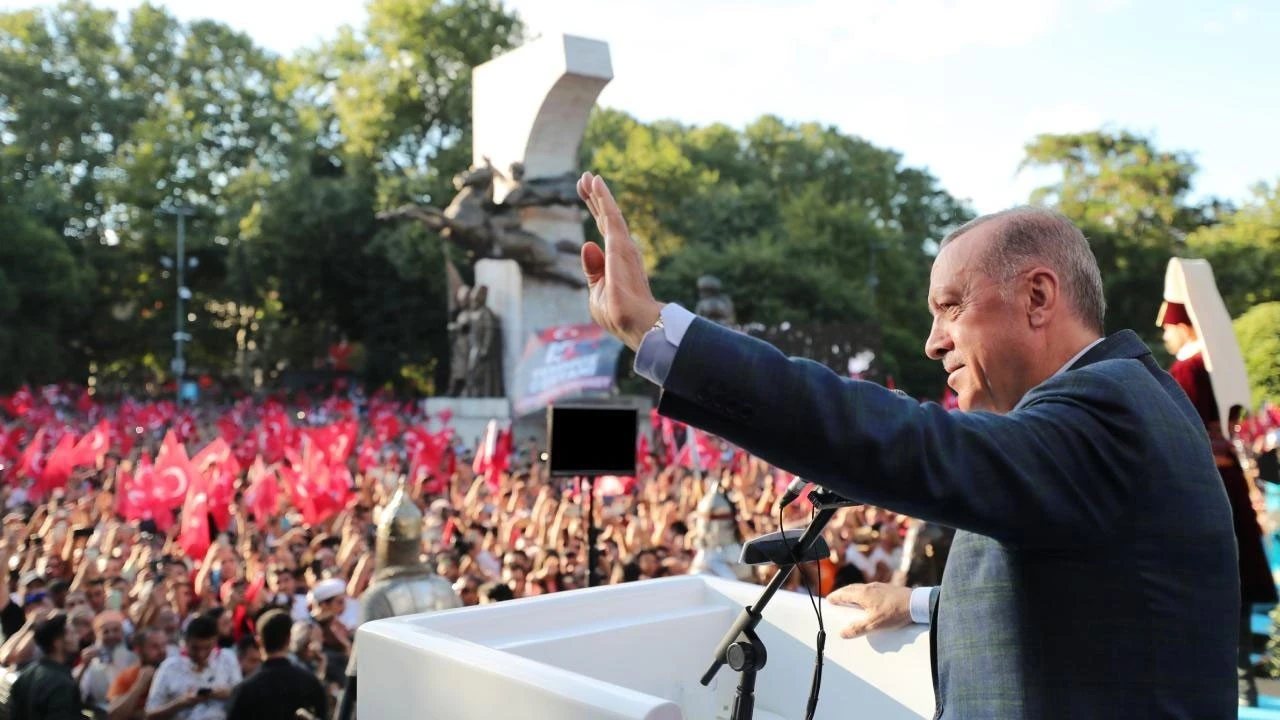 15 Temmuz'un 10. yılında Cumhurbaşkanı Erdoğan'dan birlik mesajı: Ya istiklal ya ölüm şiarı