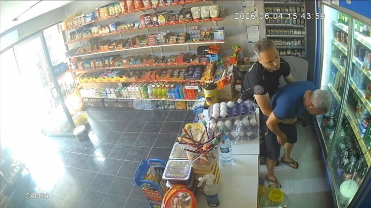 Nefes borusuna şeker kaçan bakkalı, polis kurtardı
