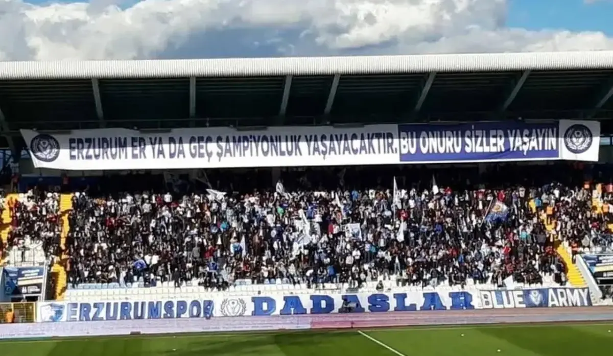 Erzurumspor'da Dadaşlar Grubu kendini feshetti
