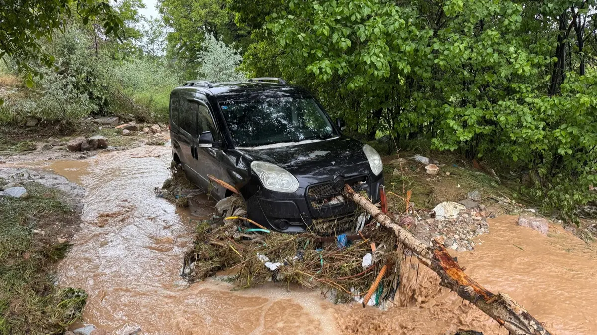 Niğde'de can pazarı: Sel sularına kapılan 1 kişi hayatını kaybetti