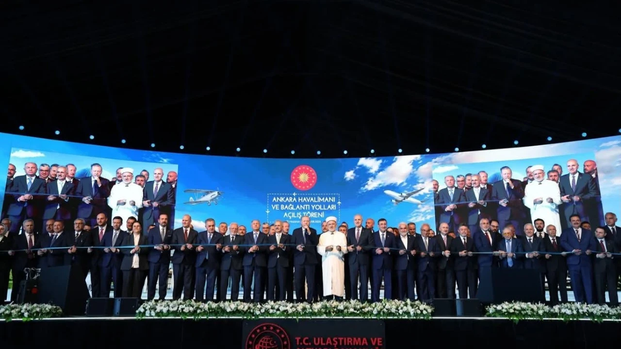 AK Parti Gaziantep Milletvekili Bozgeyik’ten Ankara Havalimanı açılışı sonrası açıklama: Türkiye geleceğe emin adımlarla ilerliyor