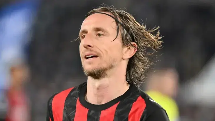 Milan'dan Luka Modric kararı! Resmen açıklandı