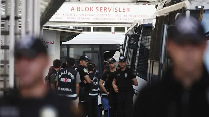 Silivri Belediyesi'ne usulsüzlük soruşturmasında 18 zanlı adliyede