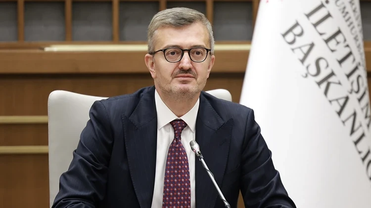 İletişim Başkanı Duran: FETÖ iltisaklı 2.702 hesaba erişim engeli uygulandı