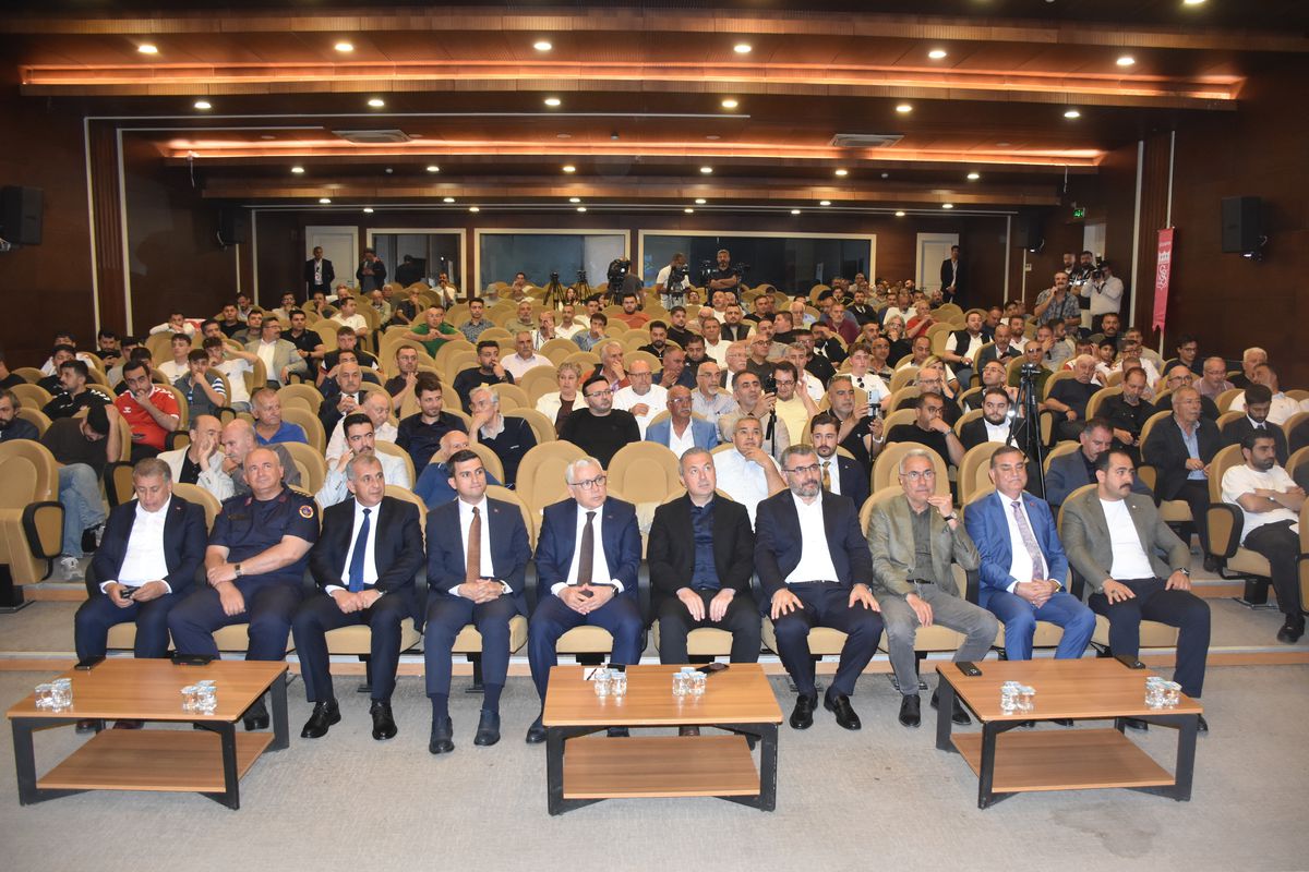 Sivasspor'da kongrede yine aday çıkmadı