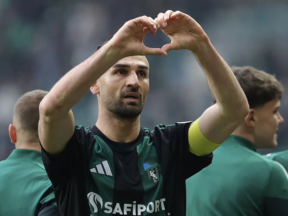 Serdar Dursun, Kocaelispor'dan ayrıldı
