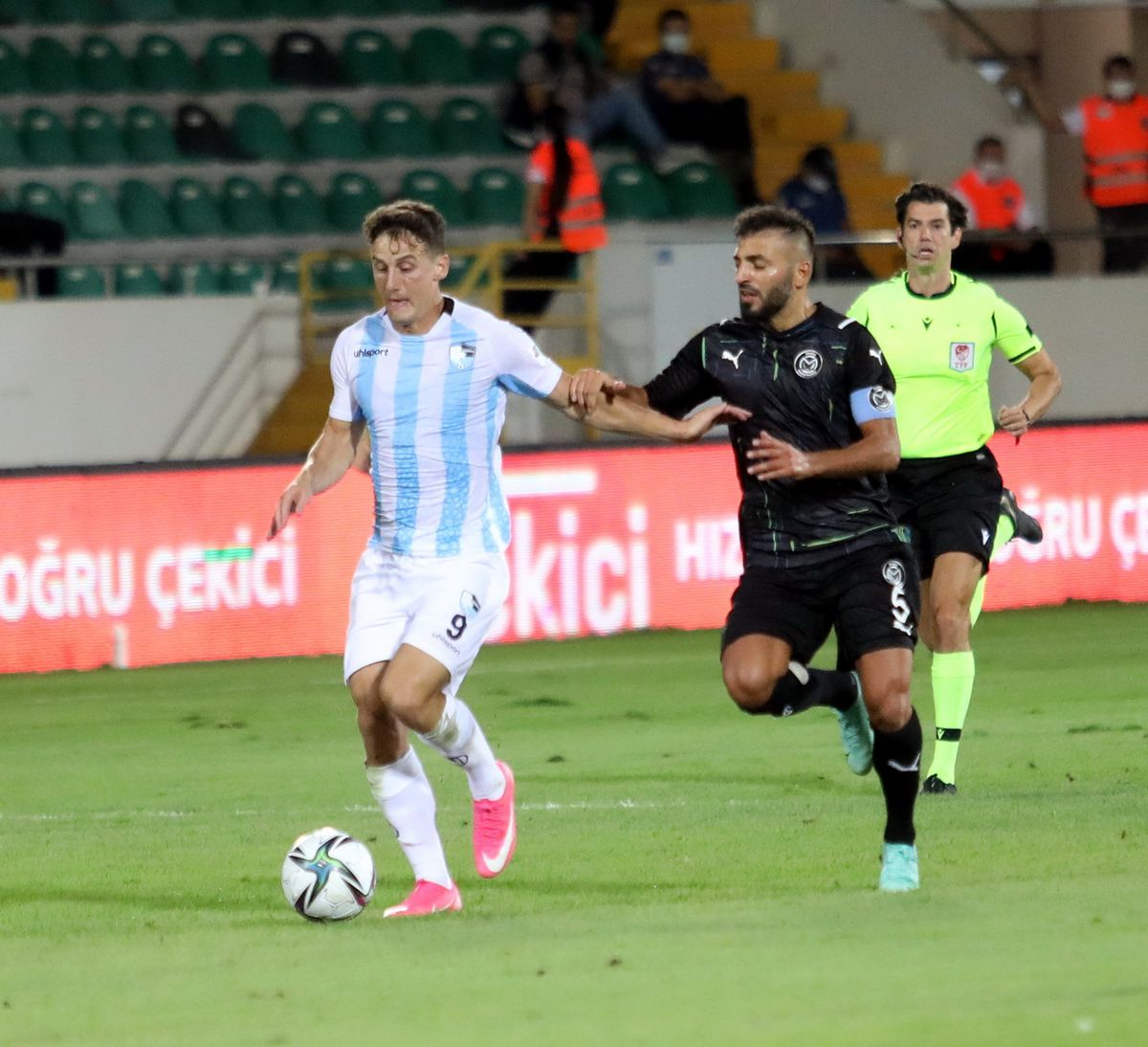 Uşakspor'da gündem Nizamettin