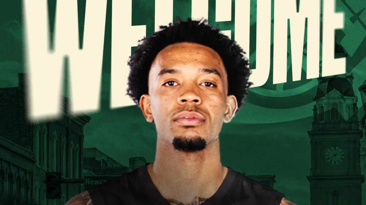 Safiport Erokspor Basketbol Takımı, ABD'li oyuncu Mike Davis'i transfer etti