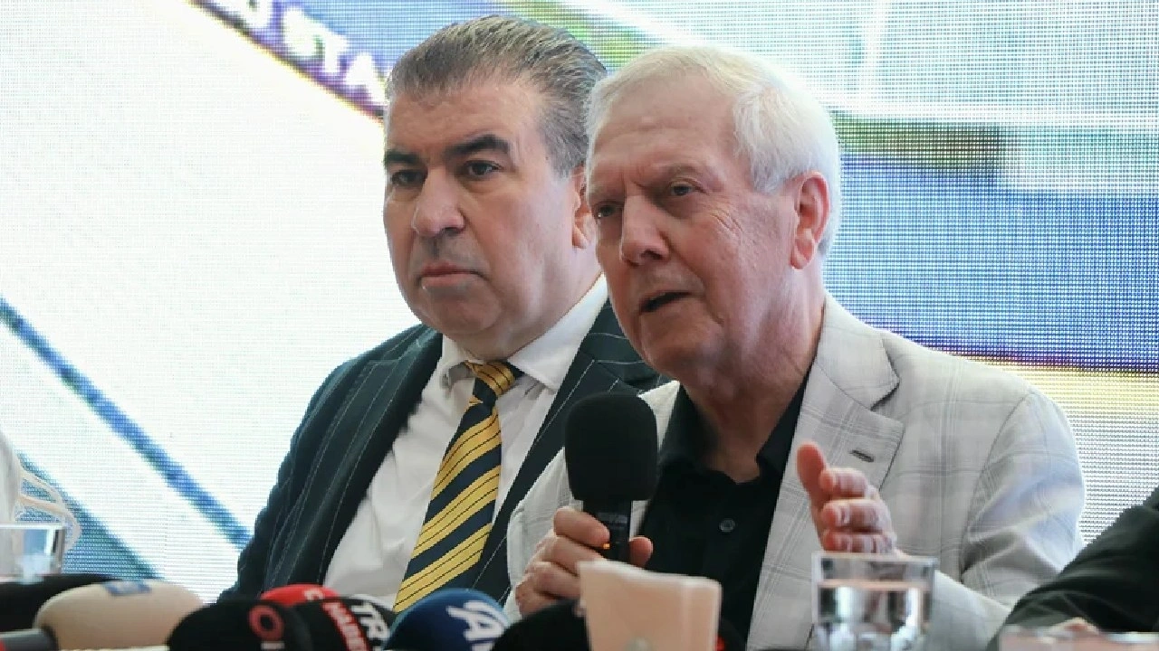 Aziz Yıldırım daha fazla dayanamadı: İş uzayınca resti çekti