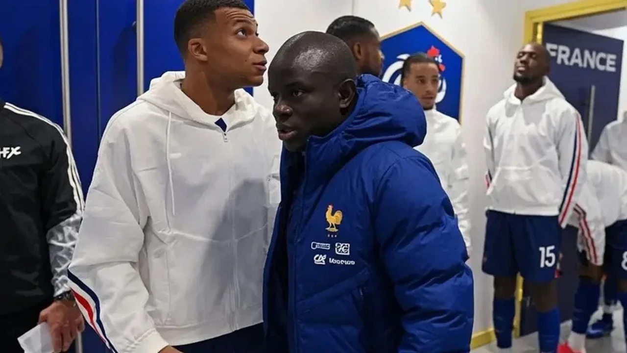 N'Golo Kante'den flaş milli takım kararı