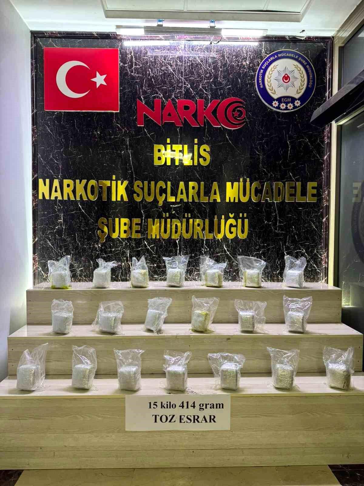Bitlis'te yakıt deposuna gizlenen 15 kilo esrar ele geçirildi