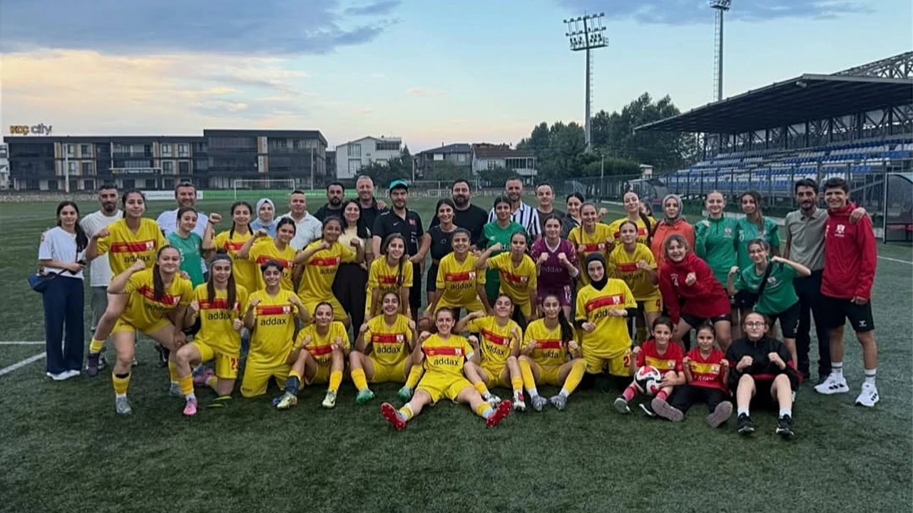 Bilecik Kolej Kız Futbol takımının yarı finaldeki rakibi belli oldu