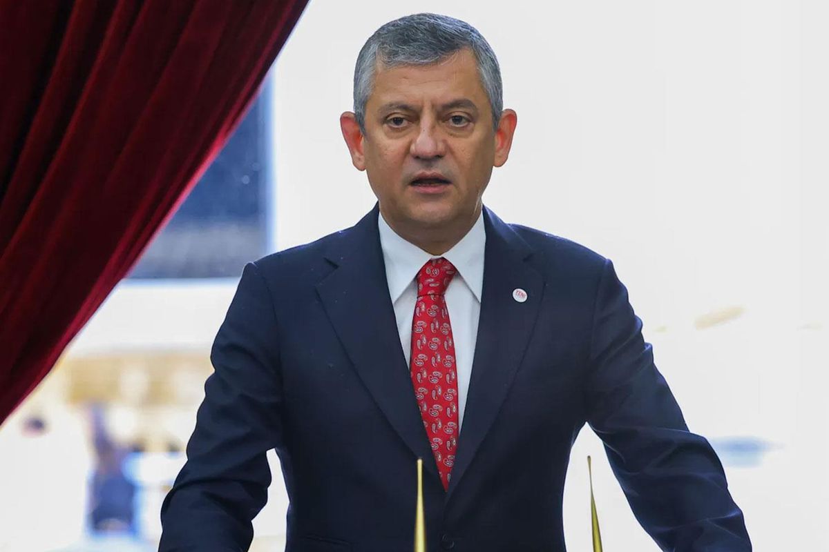 Binali Yıldırım'dan Özgür Özel'e sürpriz telefon