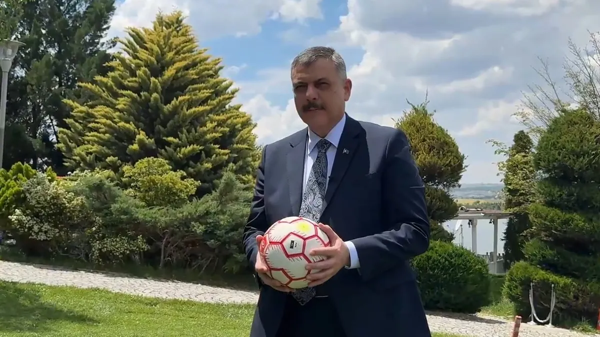 İçişleri Bakanlığı'ndan Milli Takım'a destek klibi: Bakan Çiftçi de kamera karşısına geçti: Haydi Bizim Çocuklar… Tüm Türkiye sizinle