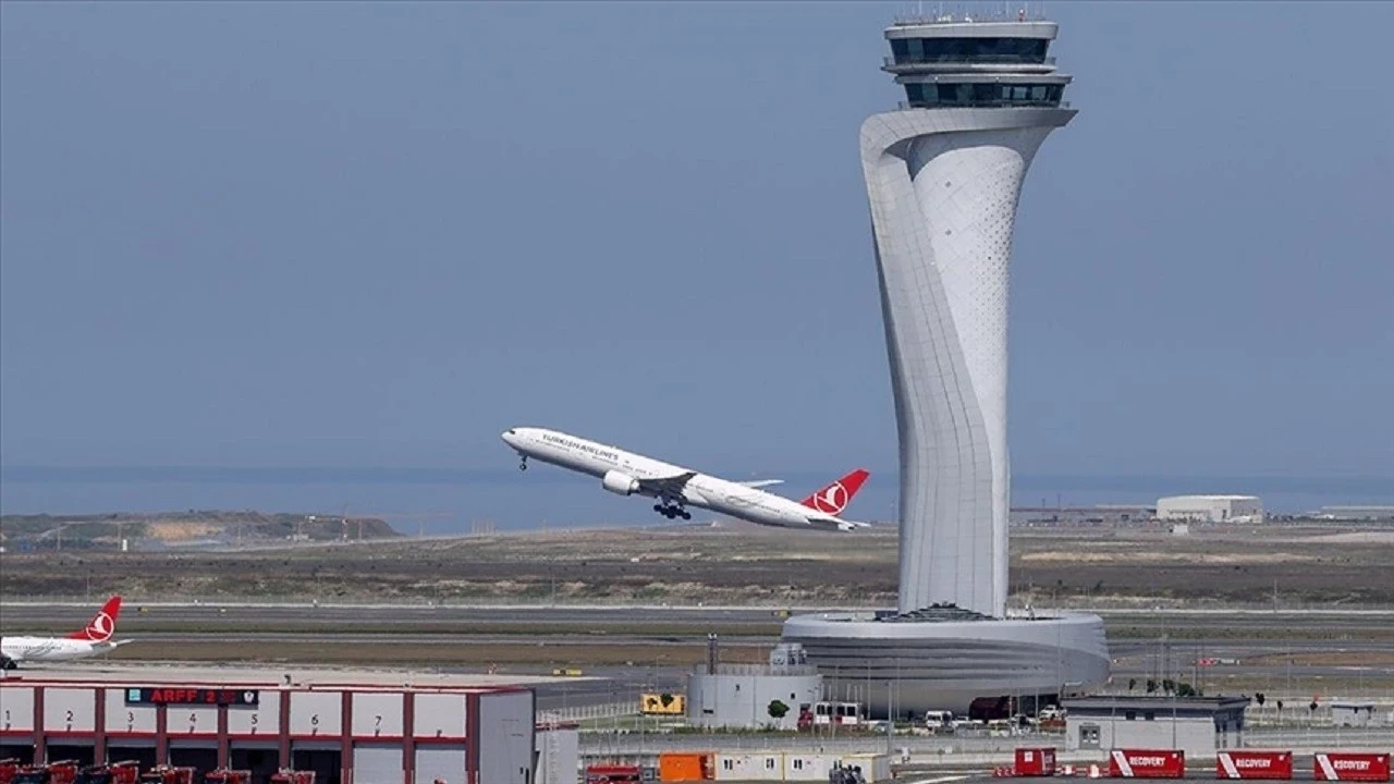 İstanbul havalimanları Avrupa'da dakiklikte zirvede