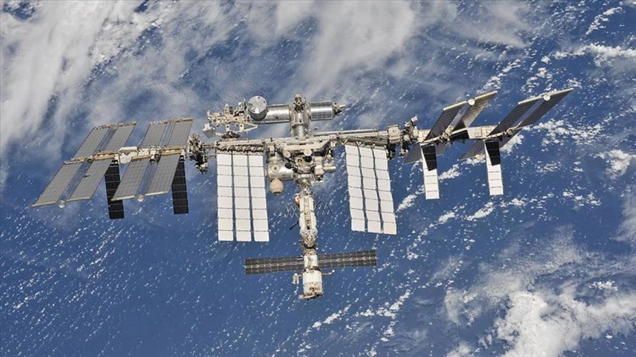 Uzayda acil durum: Astronotlar tahliye edilecek