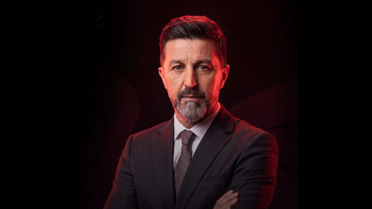 Besnik Hasi kimdir, Türk mü, aslen nereli, kaç yaşında? Besnik Hasi hangi takımları çalıştırdı?