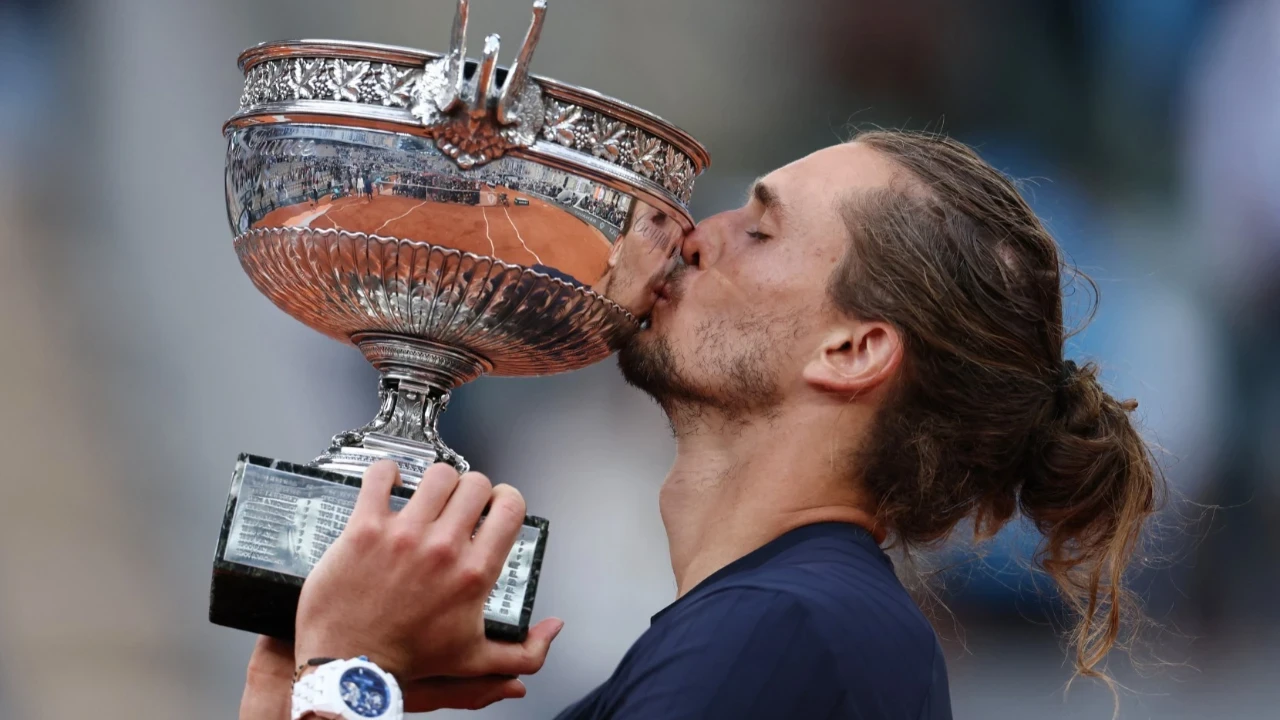 Roland Garros'un kralı Alexander Zverev
