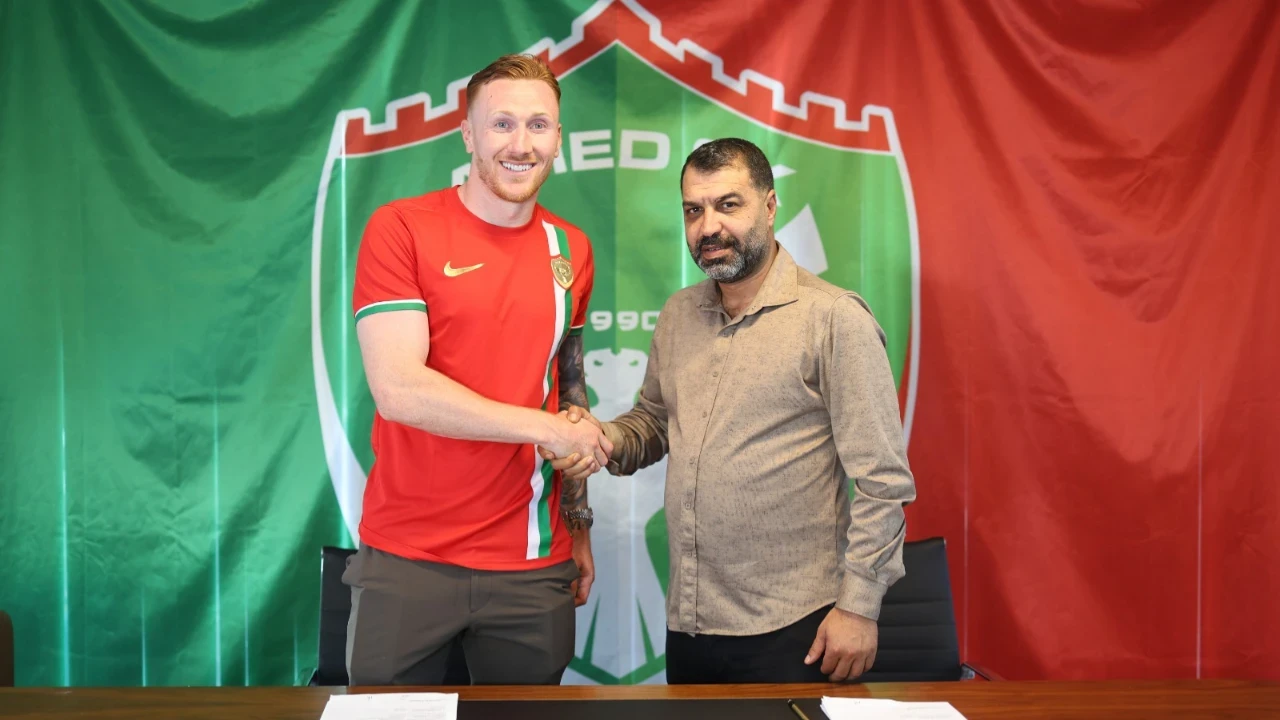 Amedspor, savunmasını David Bates ile güçlendirdi