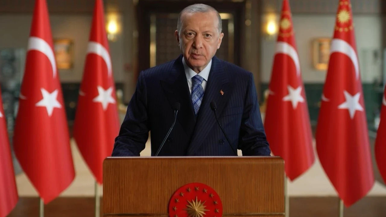 Cumhurbaşkanı Erdoğan: NATO tarihi bir dönemeçten geçiyor