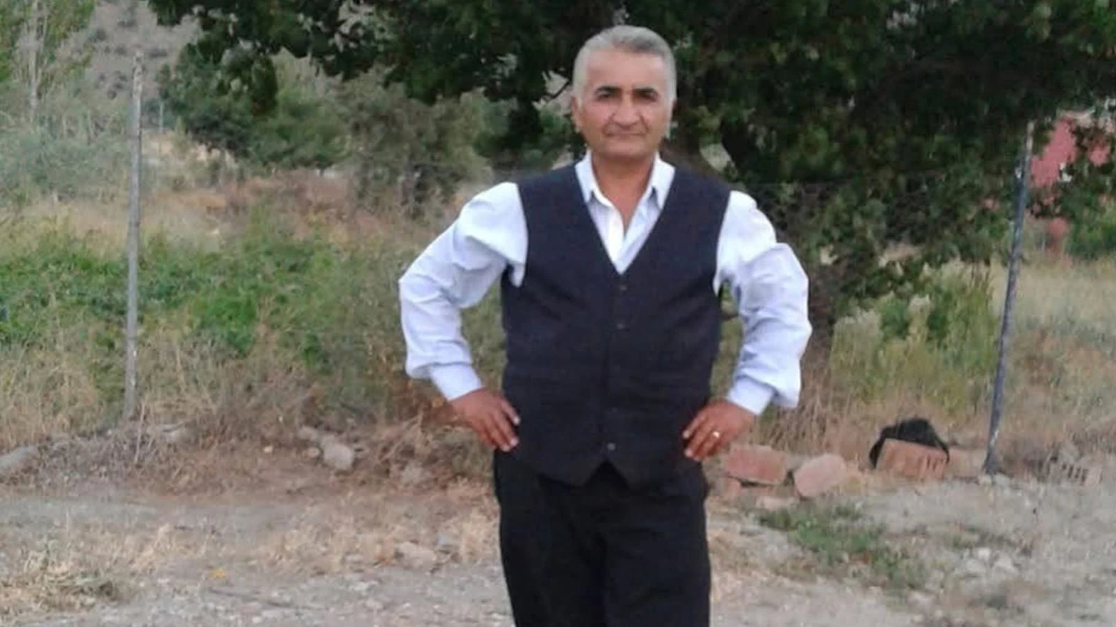 Tokat'ta dereye devrilen traktörün sürücüsü hayatını kaybetti
