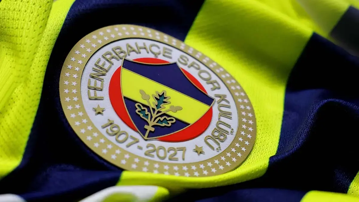 Fenerbahçe'de 7 futbolcunun bileti kesildi