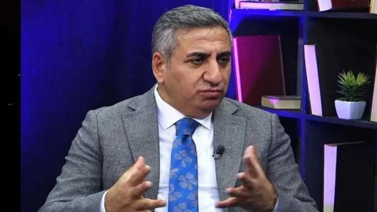 Siyasette "Trol" depremi! CHP İletişim Koordinatörü açıkladı: "1900 Hesap İmamoğlu ve FETÖ İş Birliğinde"