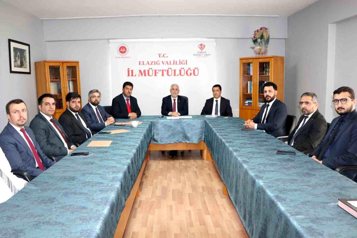 Elazığ'da din hizmetleri değerlendirildi