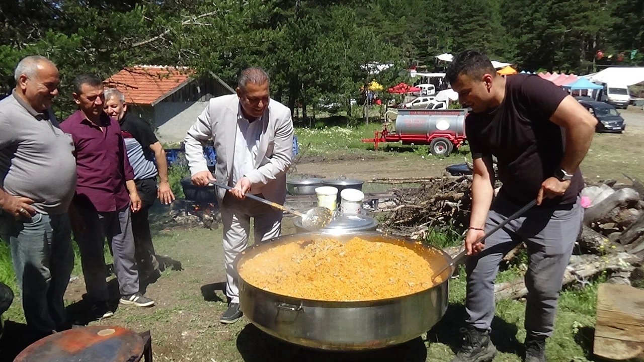 Bolu’da bir asırdır süren Şimşir bayramı kutlandı