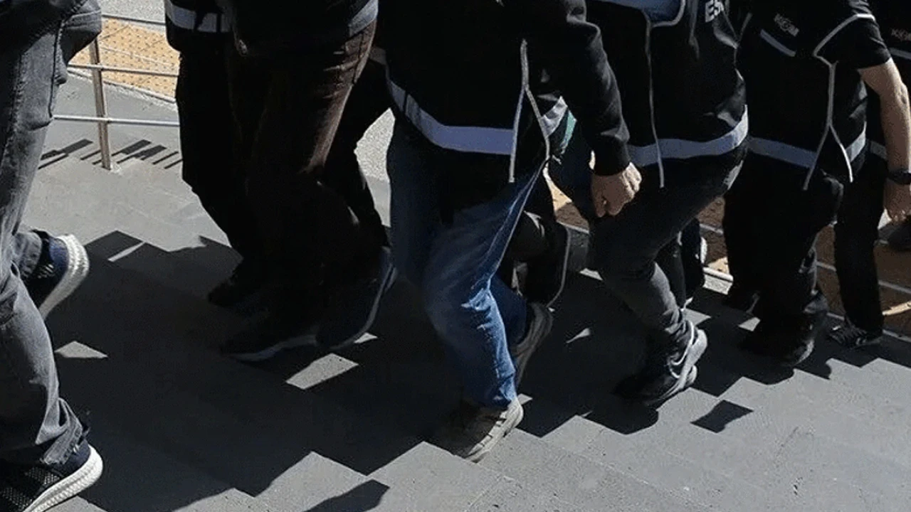 Kulüp yöneticilerine bahis operasyonu: 17 kişi adliyeye sevk edildi