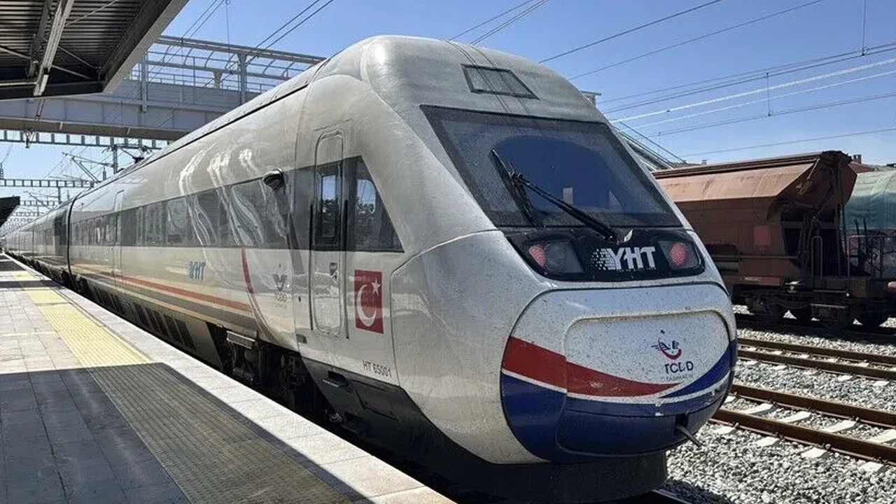 Türkiye'nin demir yolu haritası değişiyor: Tüm Türkiye 48 saatte gezilecek