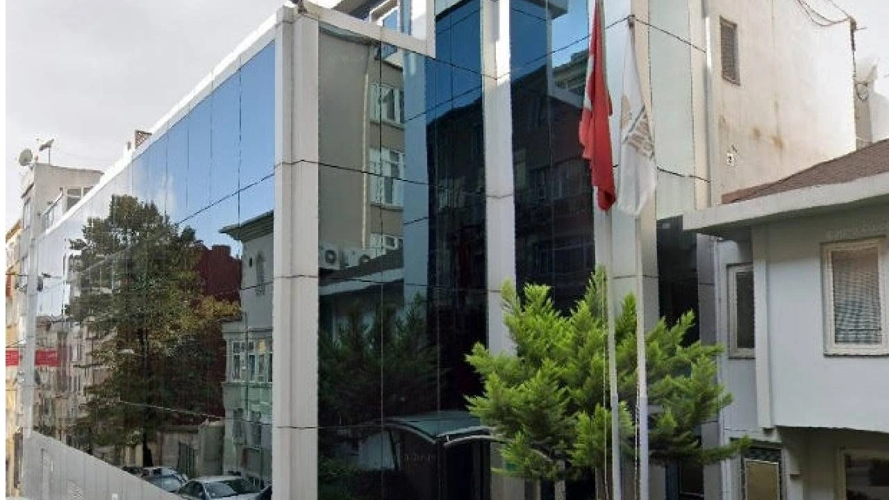 İBB kendisi kira öderken o vakfa bedelsiz verilmişti! 25 yıllık tahsise 'kamu zararı' iptali