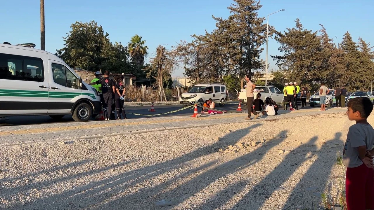 Kahreden kaza! Yola kaçan topunu yakalamak istedi: Feryatlar yürekleri dağladı