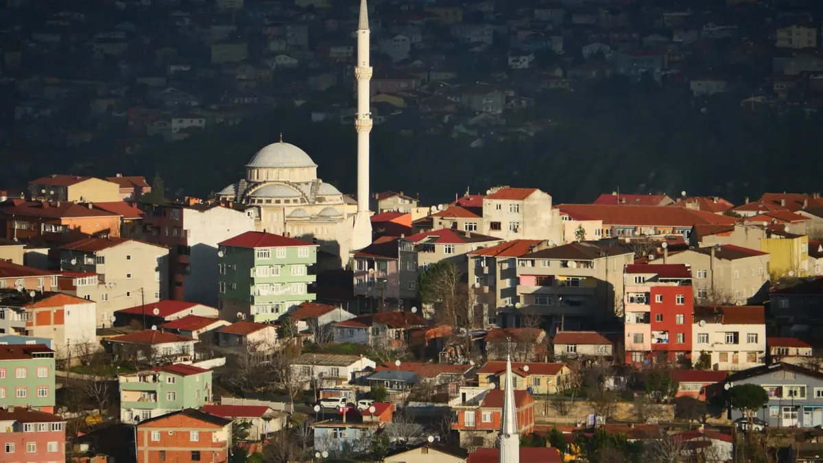 En fazla ziyaretçi ağırlayan selatin camisi: Tarihi mabede yoğun ilgi