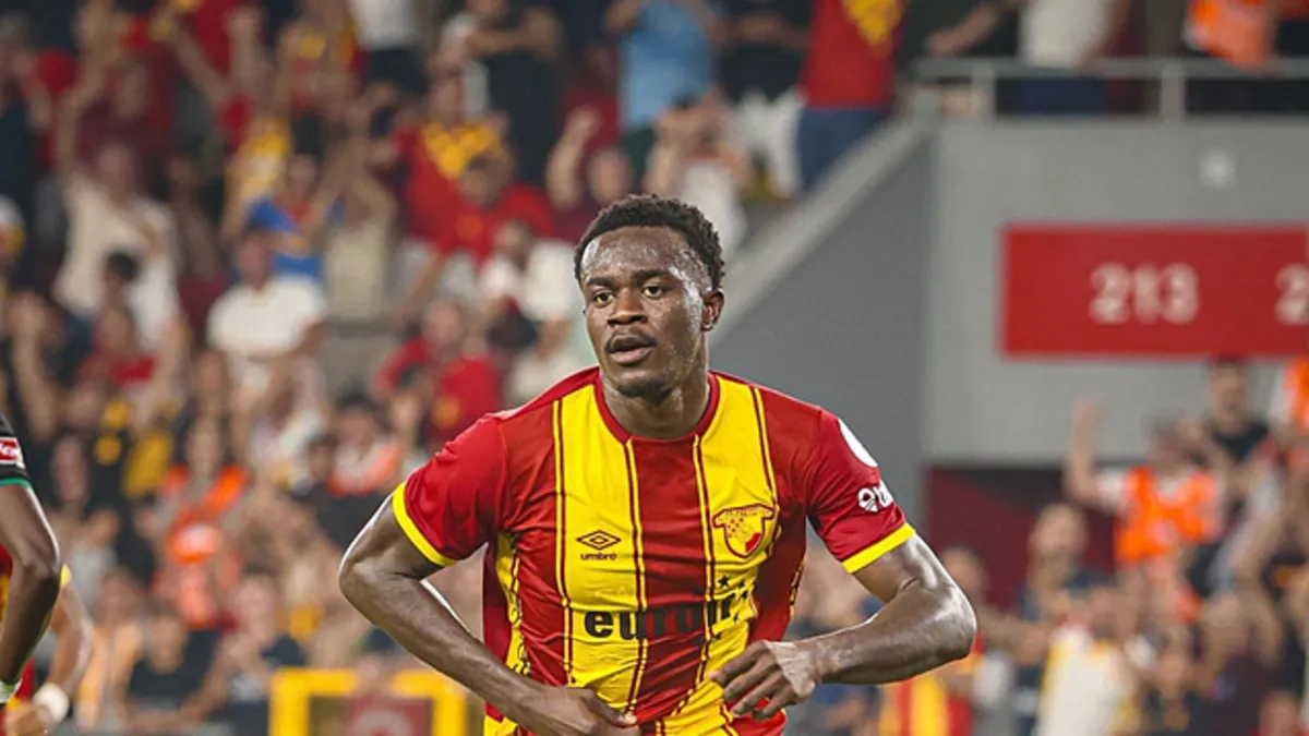 Coventry transferde Dennis için Göztepe ile masada
