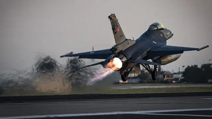 Türk F-16'la Eş-Şebab'ı vurdu! Somali'den açıklama: 35 terörist etkisiz