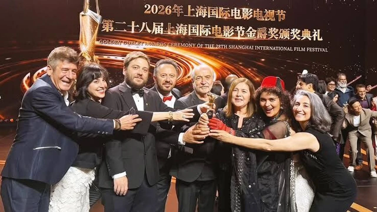 Shanghai'da Türk imzası: Reis Çelik'e en iyi senaryo ödülü