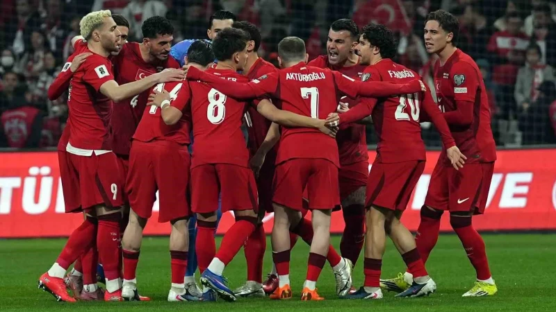 Milli futbolcu boşa çıktı! Kulübünden açıklama geldi
