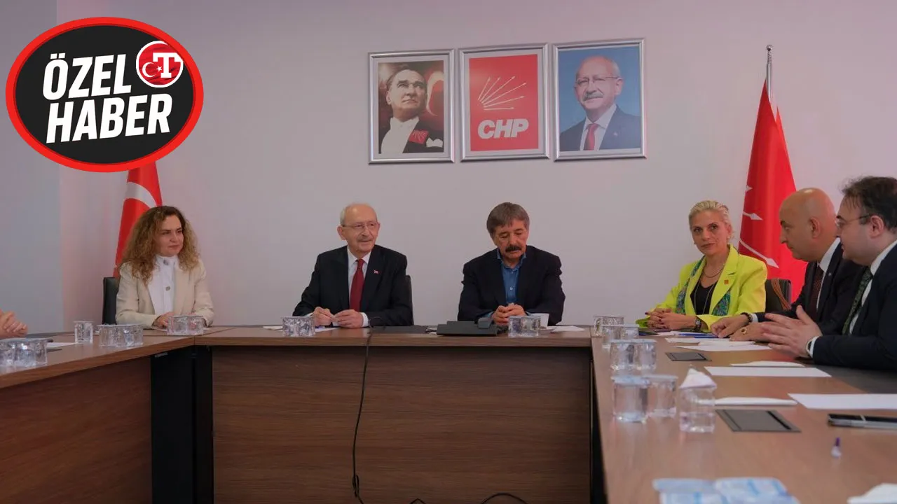 YDK Başkanı seçildi, ihraç kararları iptal edildi