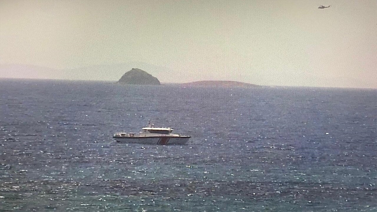 Jet ski alabora oldu 3 kişi denizde kayboldu
