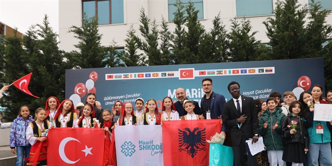 Türkiye Maarif Vakfı 10. yılını kutluyor