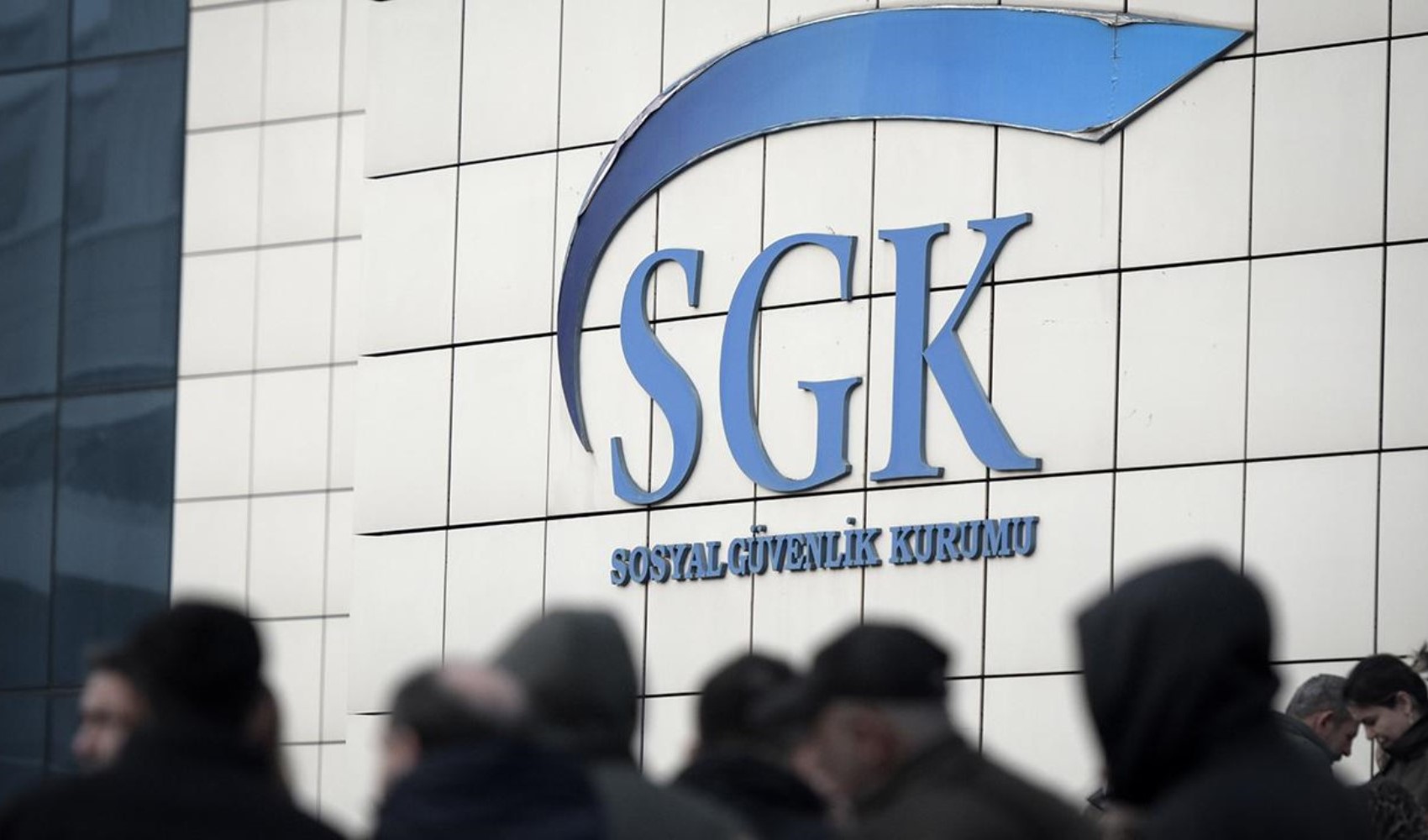Hastane muayene ücretleri değişti: SGK yeni katılım paylarını açıkladı