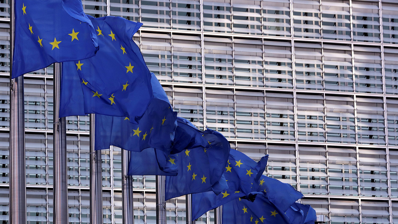 Euro Bölgesi alarm veriyor! Ekonomi küçüldü, gözler ECB'nin faiz kararında
