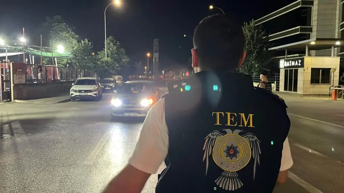 Polis iki ilçeyi ablukaya aldı: Kaçacak delik bırakmadılar