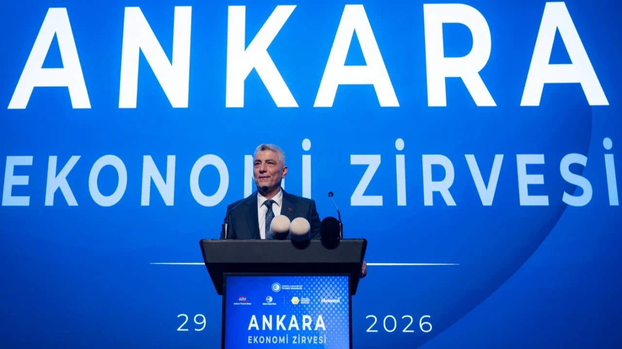 Bakan Bolat: Türkiye ekonomisi yapısal dönüşümle kabuk değiştiriyor