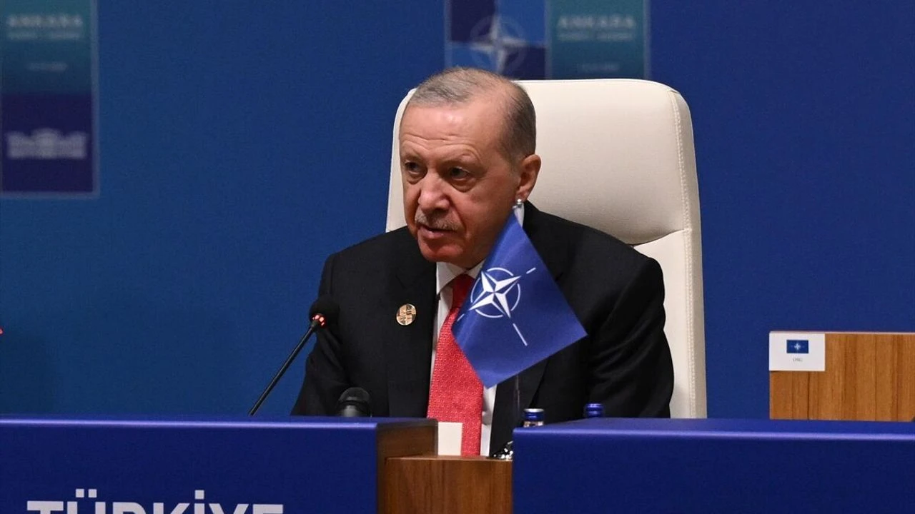 Cumhurbaşkanı Erdoğan'dan NATO Zirvesi'nde tarihi mesajlar: Savunmadaki kısıtlamalar kalkmalı