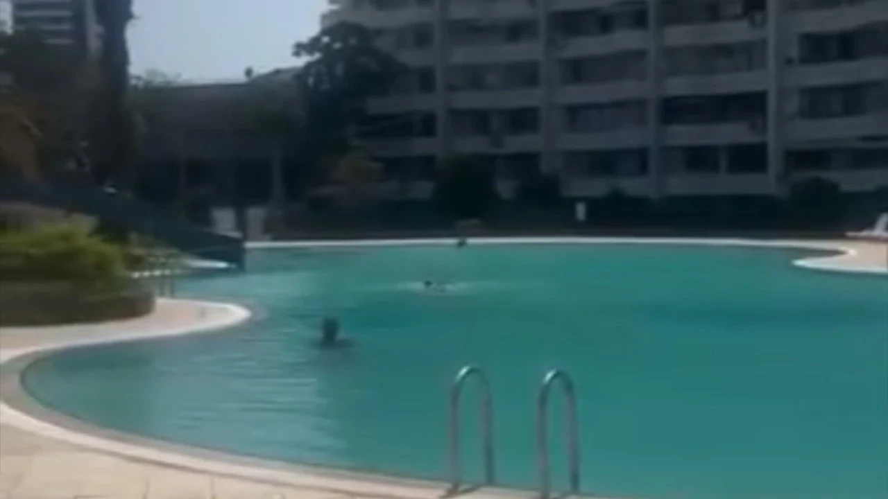 Tesettürlü kadının havuza alınmadığı iddiasına soruşturma