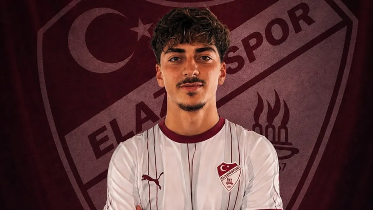 Elazığspor, İsmail Esat Buğa'yı kiraladı!