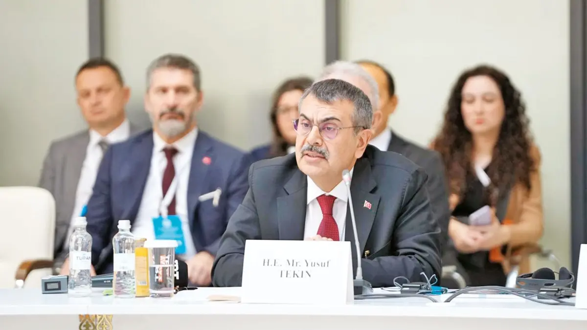150 bin öğrenci ortak tarih okudu